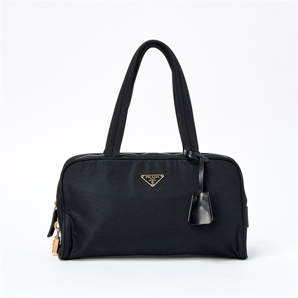PRADA トライアングル ショルダーバッグ ブラック ゴールド テスート