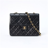 CHANEL ミニ マトラッセ シングルフラップシングルチェーン 1990年 ショルダーバッグ ブラック ゴールド ラムスキン