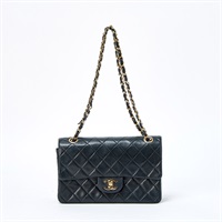 CHANEL マトラッセ ダブルフラップダブルチェーン 23 ショルダーバッグ ブラック ゴールド ラムスキン