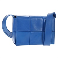 【原宿店限定】ボッテガヴェネタ BOTTEGAVENETA カセット ショルダーバッグ マキシイントレチャート レザー ブルー レディース 146045V