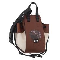 ロエベ LOEWE ハンモックミニ ハンドバッグ スタジオジブリコラボ マックロクロスケ キャンバス レザー 2way ベージュ レディース BAZ479SM