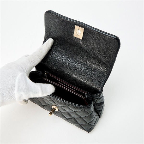 CHANEL ココハンドル XXS 2021年頃 ショルダーバッグ AS2215 ブラック ゴールド キャビアスキンの画像7