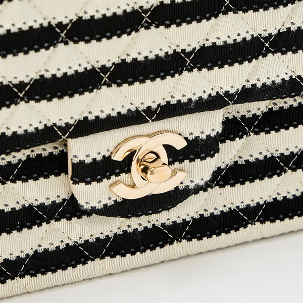 CHANEL マトラッセ 25 ココパール ダブルフラップダブルチェーン 2014年頃 ショルダーバッグ ホワイト ブラック キャンバスの画像4