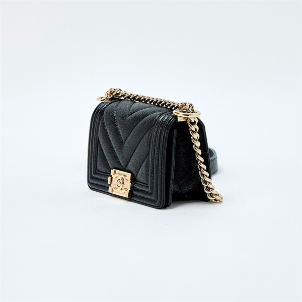 CHANEL ボーイシャネル 2WAYチェーンハンドバッグ ミニ 2021年以降 ショルダーバッグ ブラック ゴールド キャビアスキンの画像1