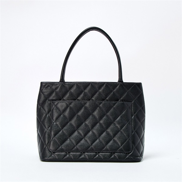 CHANEL マトラッセ 復刻 1998年頃 トートバッグ ブラック シルバー キャビアスキンの画像2