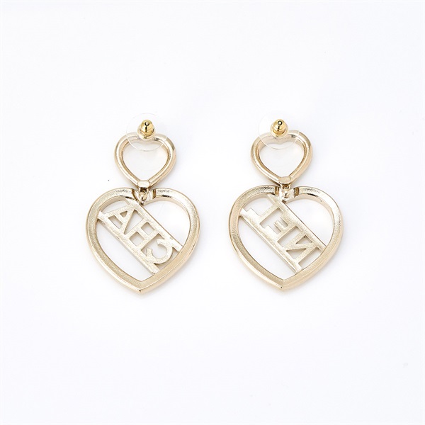 CHANEL ピアス ゴールド GP ラインストーンの画像1