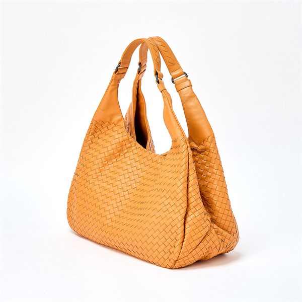 BOTTEGA VENETA クラシック イントレチャート カンパーナ  ショルダーバッグ イエロー ブラック ラムスキンの画像1