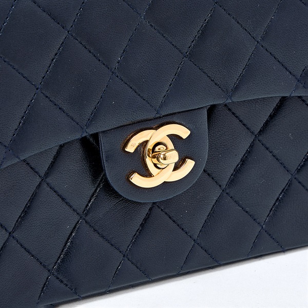 CHANEL ミニ マトラッセ 18 1985年 ショルダーバッグ ネイビー ゴールド ラムスキンの画像4