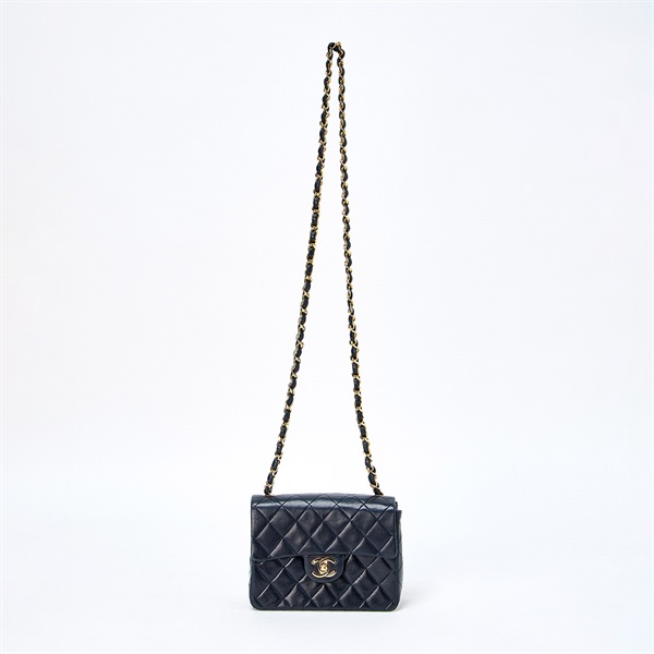 CHANEL ミニ マトラッセ 18 1985年 ショルダーバッグ ネイビー ゴールド ラムスキンの画像5