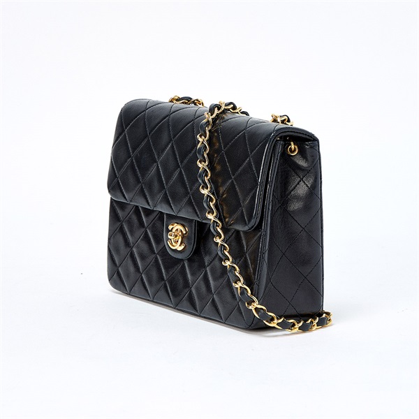 CHANEL ミニ マトラッセ シングルフラップシングルチェーン 1990年 ショルダーバッグ ブラック ゴールド ラムスキンの画像1