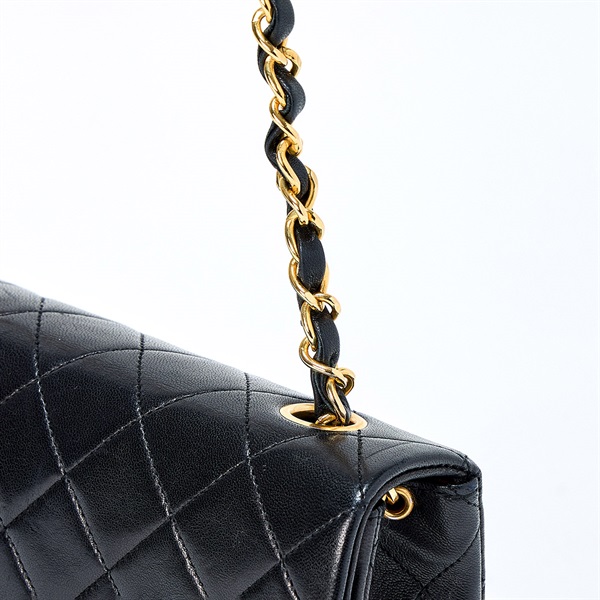CHANEL ミニ マトラッセ シングルフラップシングルチェーン 1990年 ショルダーバッグ ブラック ゴールド ラムスキンの画像3
