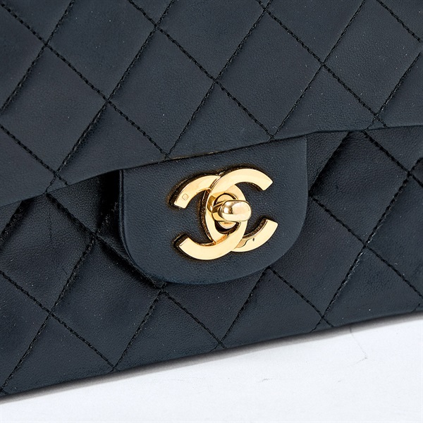 CHANEL マトラッセ ダブルフラップダブルチェーン 23 ショルダーバッグ ブラック ゴールド ラムスキンの画像4