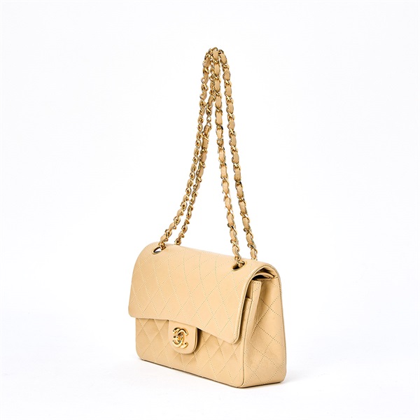 CHANEL マトラッセ ダブルフラップダブルチェーン 23 1985年 ショルダーバッグ ベージュ ゴールド ラムスキンの画像1