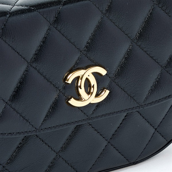 CHANEL マトラッセ 2021年 ショルダーバッグ ブラック ゴールド シャイニーラムスキンの画像4
