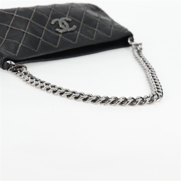CHANEL マトラッセ ショルダーポーチ ビコローレ 2005年 ショルダーバッグ ブラック シルバー ラムスキンの画像6