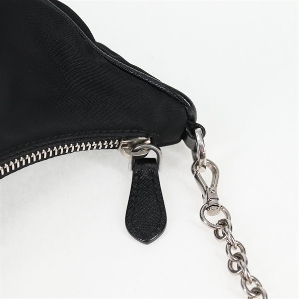 PRADA トライアングル ショルダーバッグ ブラック シルバー テスートの画像14