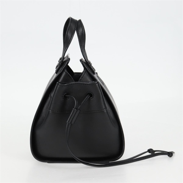 LOEWE ハンモック ミニドローストリング ショルダーバッグ ブラック シルバー レザーの画像1
