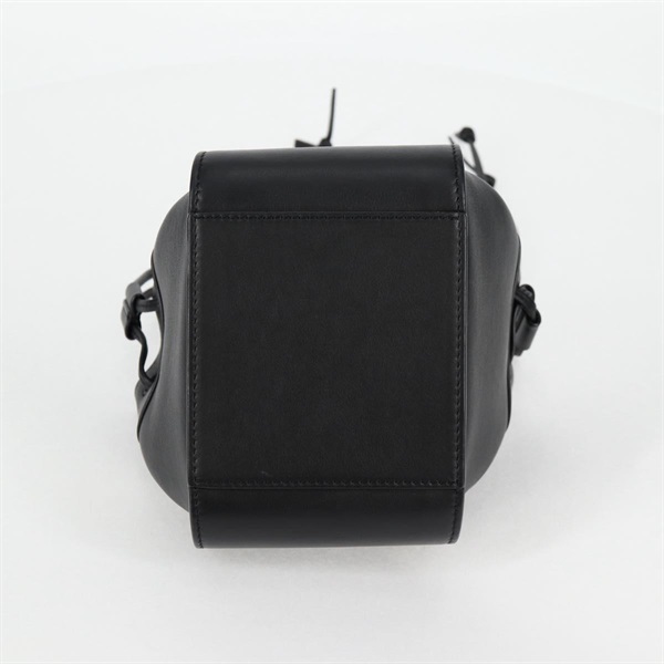 LOEWE ハンモック ミニドローストリング ショルダーバッグ ブラック シルバー レザーの画像9