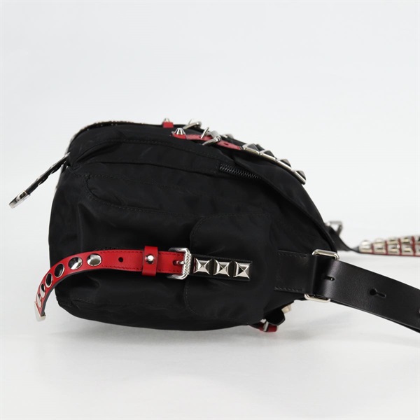 PRADA トライアングル ショルダーバッグ ブラック レッド テスートの画像4