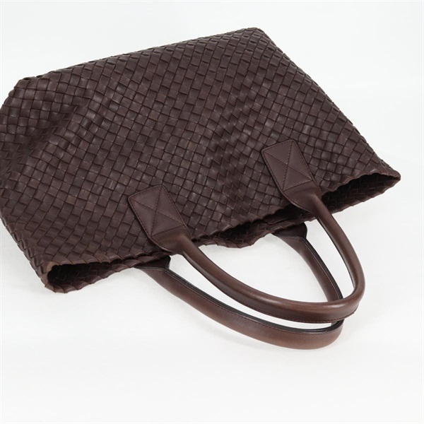 BOTTEGA VENETA イントレチャート カバPM トートバッグ ブラウン ゴールド レザーの画像4