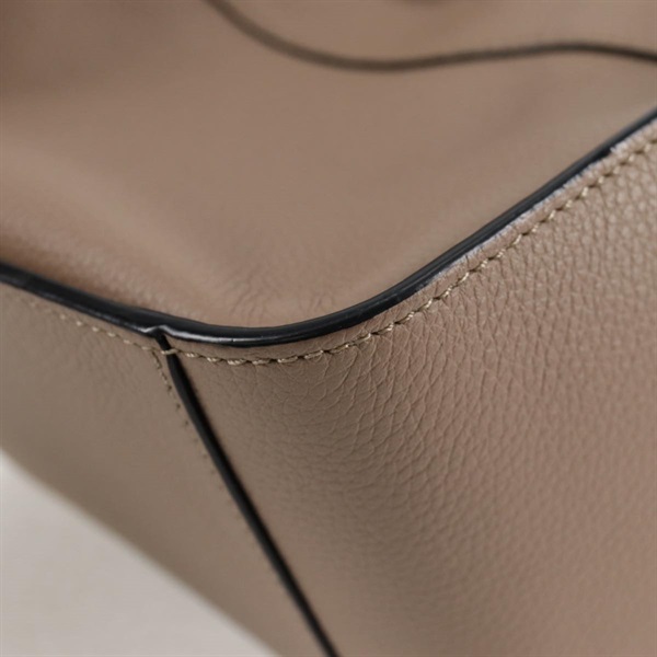 LOEWE ハンモック ミニドローストリング ショルダーバッグ グレージュ ゴールド レザーの画像7