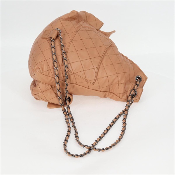 CHANEL ココマーク ダブルポケット 2012年 バックパック ベージュ マットシルバー ラムスキンの画像5